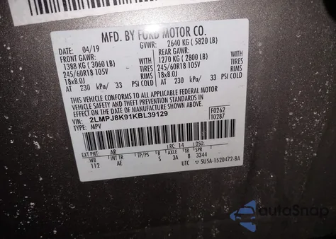 2019 Lincoln Nautilus Select z USA, uszkodzony, nr VIN 2LMPJ8K91KBL39129